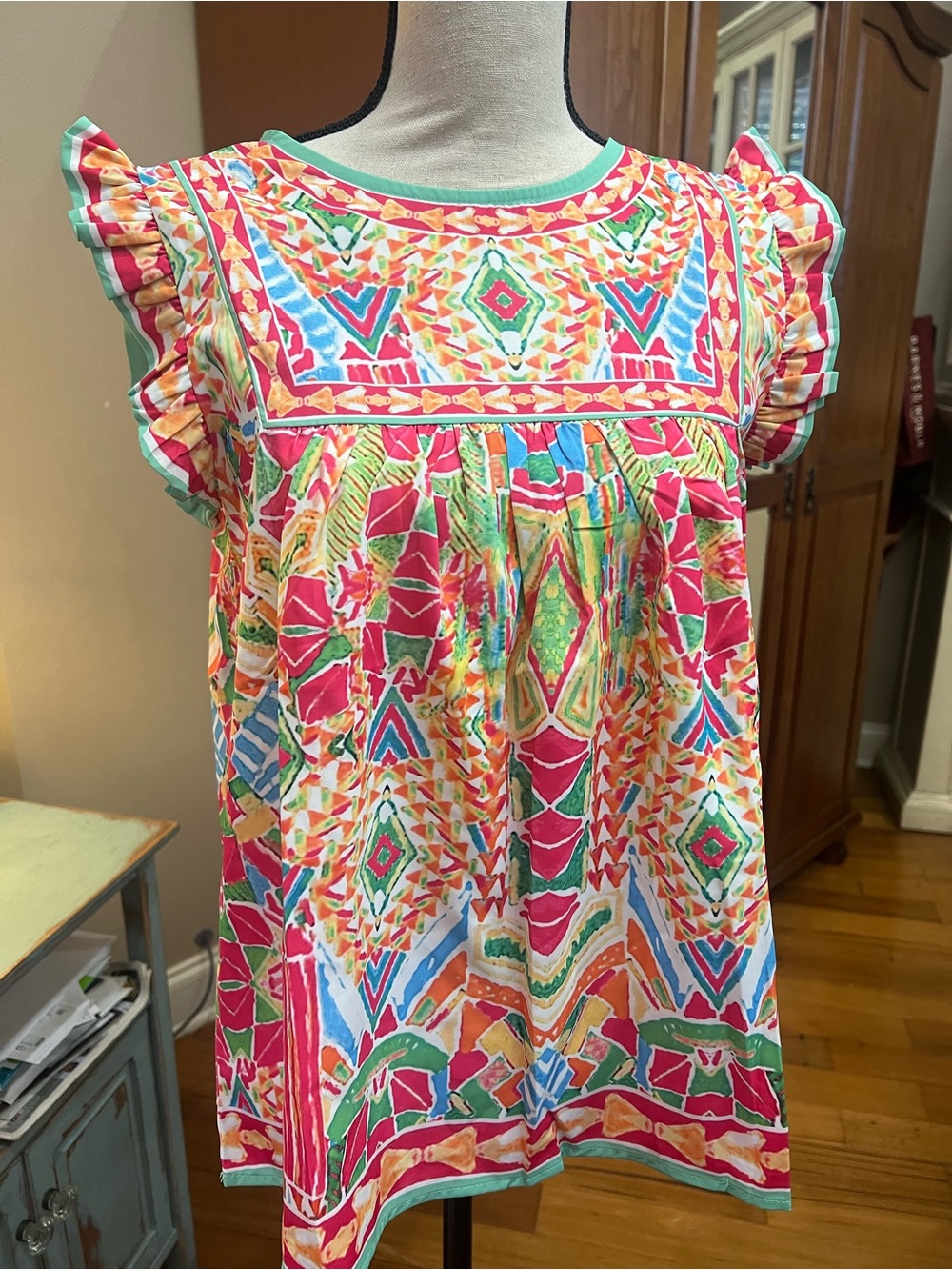Women’s Bright Multicolor Ruffle Sleeve top-small